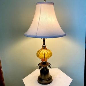 Meet your Posher, Cynthia